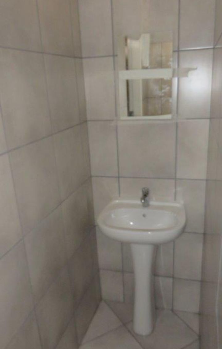 Flat To Rent In Sunnyside