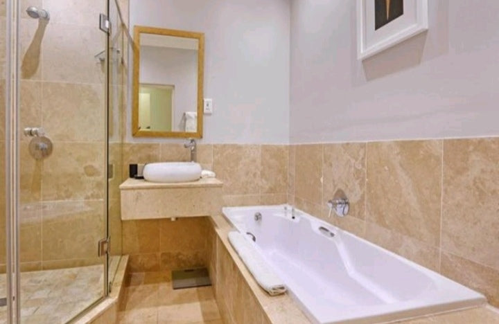 Per Night Vetho House