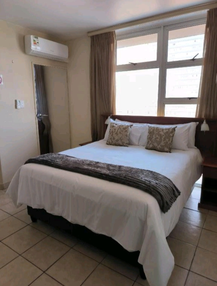 Per night Oceanic Suites