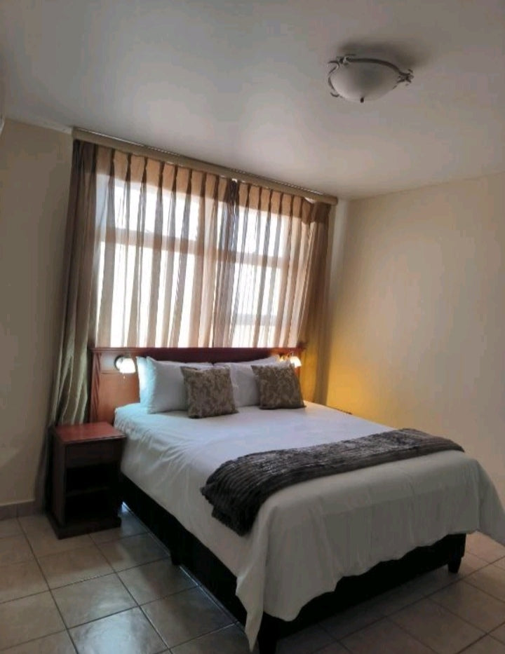 Per night Oceanic Suites