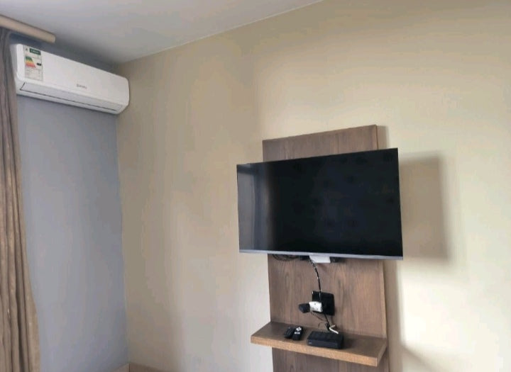Per night Oceanic Suites