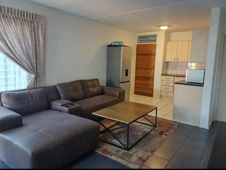 Flat to rent in Westdene