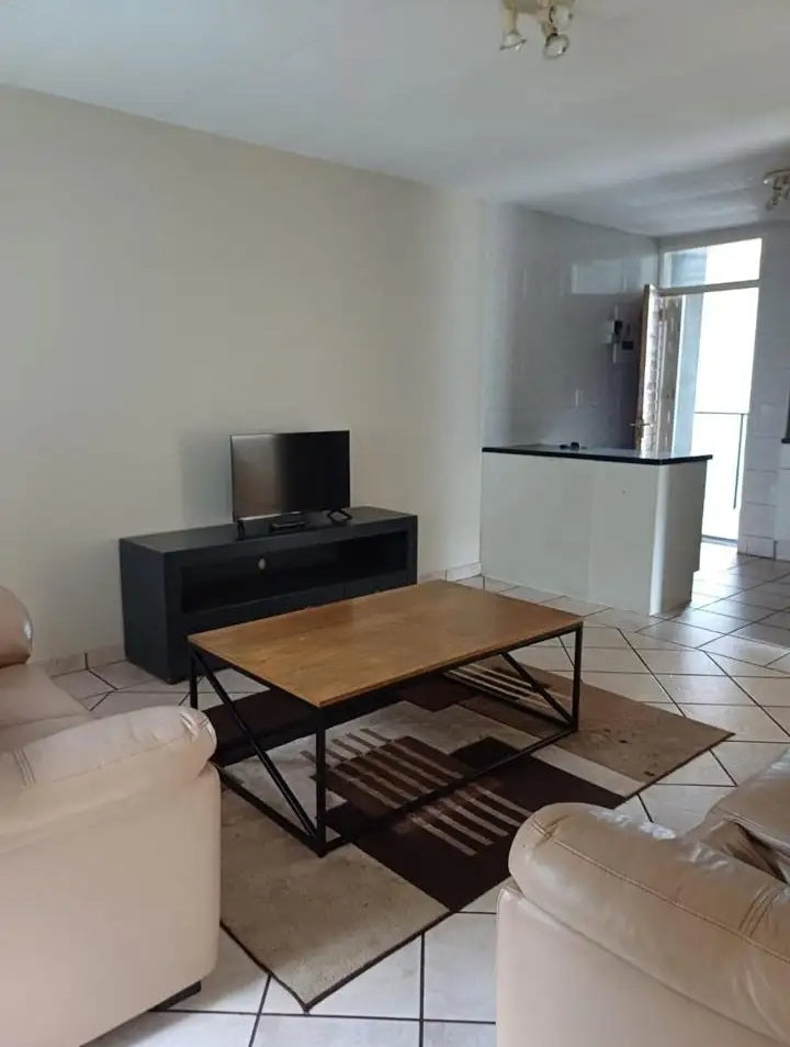 Flat to rent in Westdene