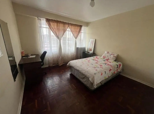 Flat to rent in Sunnyside