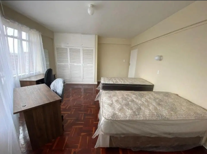 Flat to rent in Sunnyside
