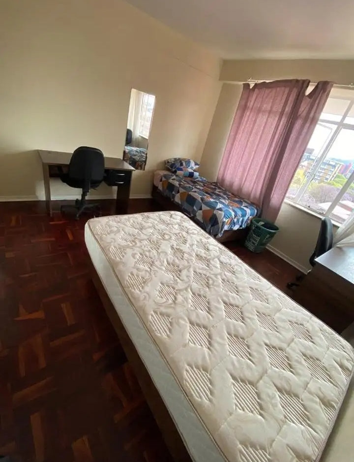 Flat to rent in Sunnyside