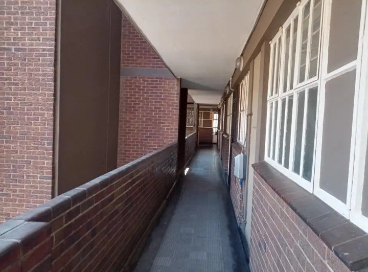 Flat to rent in Gemiston Central