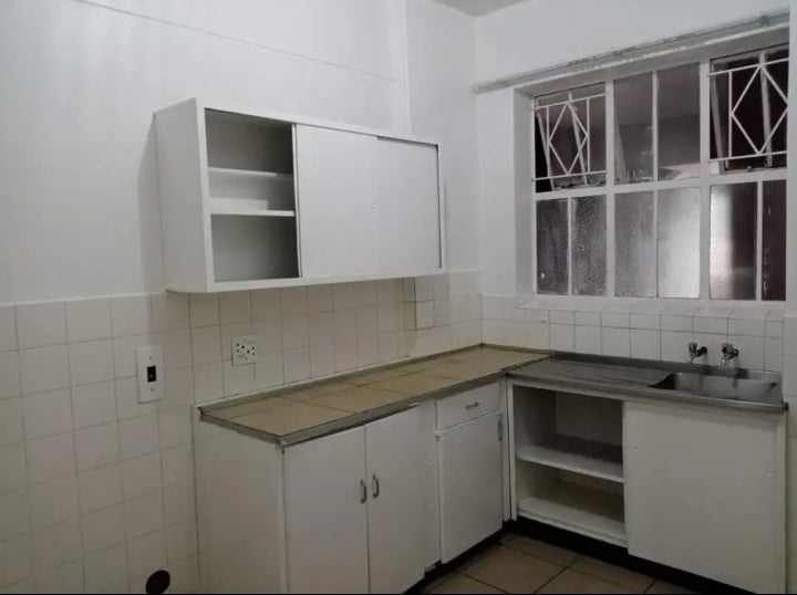 Flat to rent in Gemiston Central