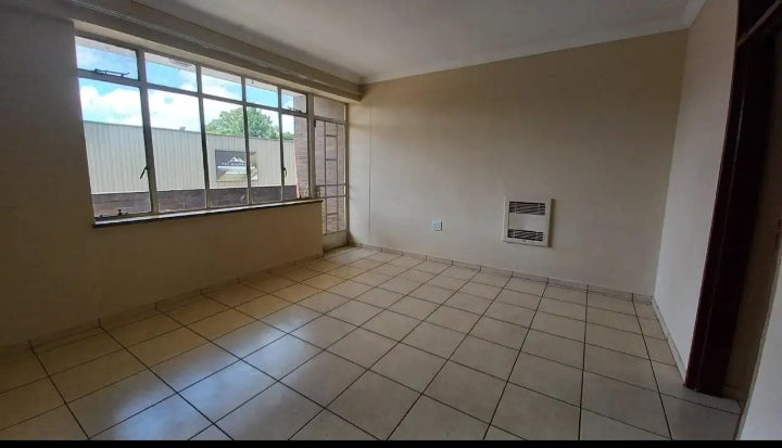 Flat to rent In Gemiston Central