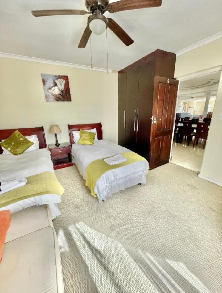 Flat to rent in Rondebosch