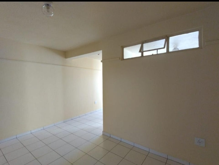 Flat to rent in South Beach