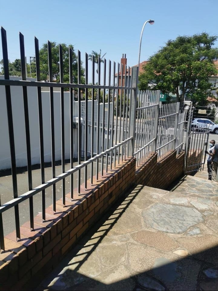 Flat to rent in Musgrave