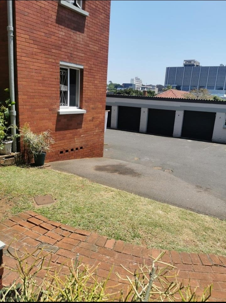 Flat to rent in Musgrave