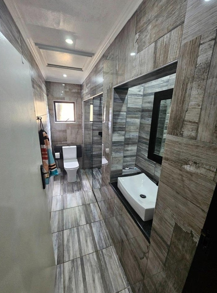 Flat to rent in Durban North