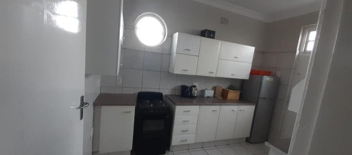 Flat to rent in Rondebosch