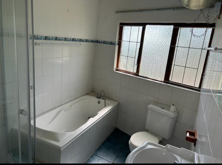 Flat to rent in Durban North