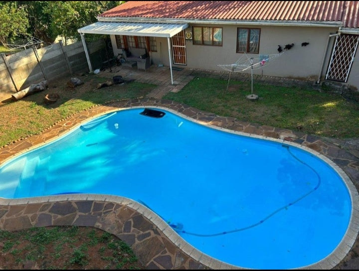 Flat to rent in Durban North