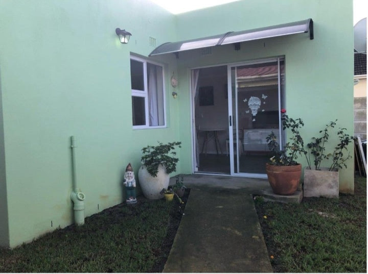 Flat to rent in South Field