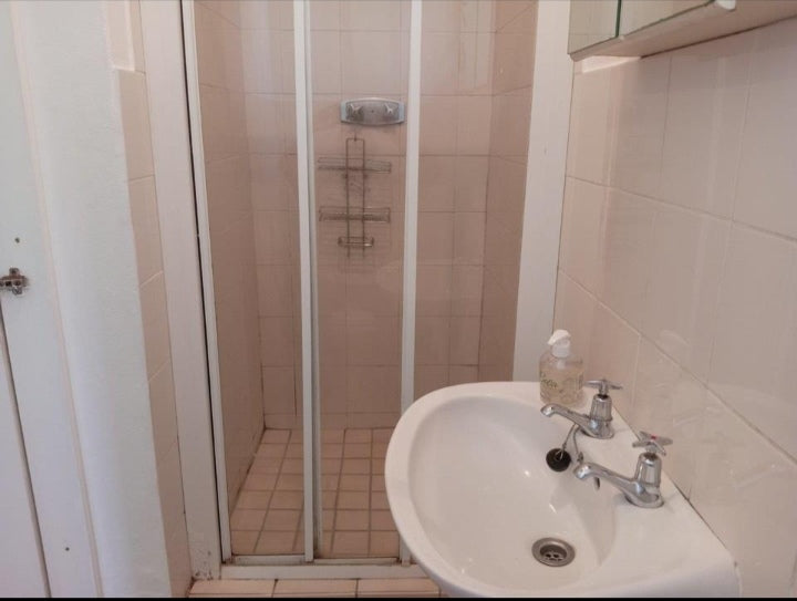 Flat to rent in Durban North