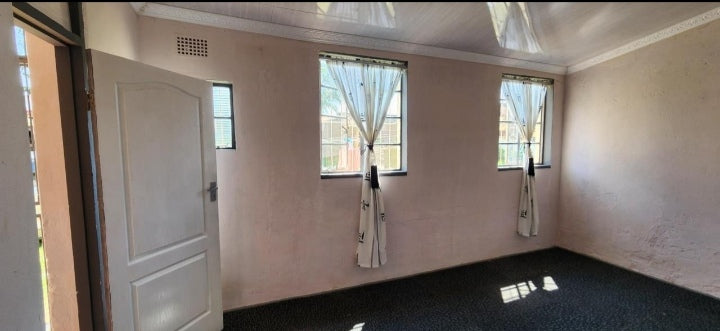 Flat to rent in Homelake
