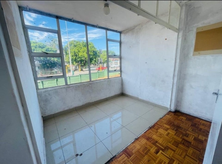 Flat to rent in Morningside