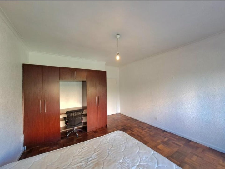 Flat to rent Rosebank