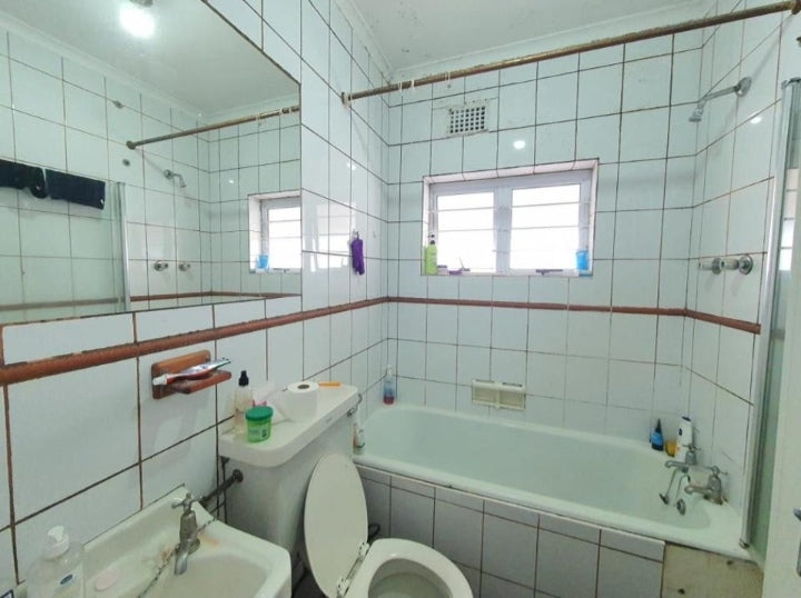 Flat to rent Rosebank