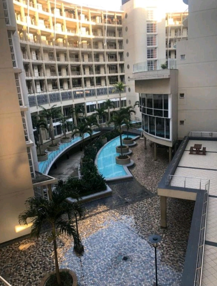Per night The Sails Waterfront Apartment