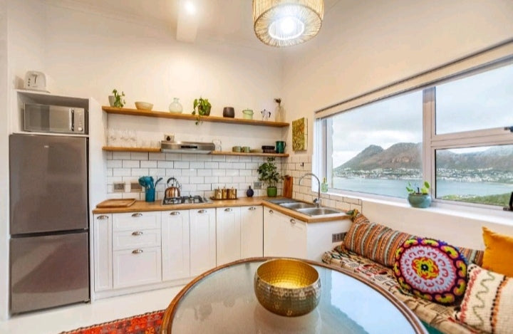 Per Night Cape Aquanaut - Luxury Seaview Apartment
