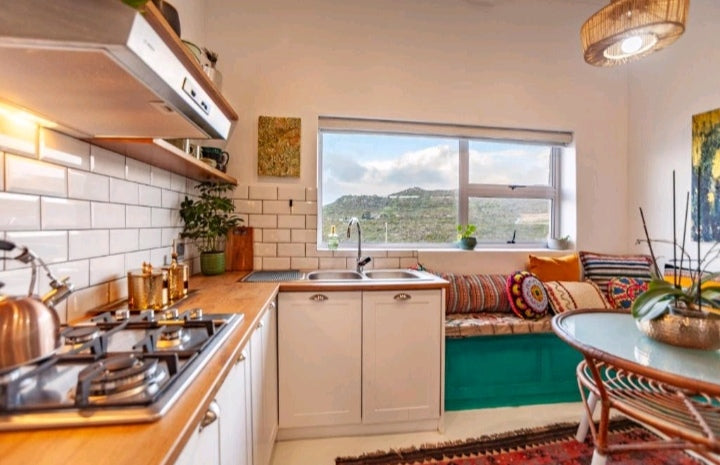Per Night Cape Aquanaut - Luxury Seaview Apartment