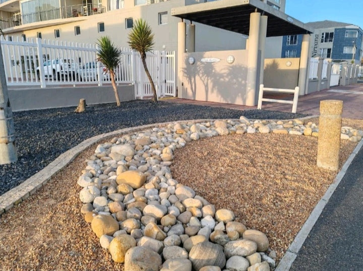 Per Night Beach Sand Table Mountain