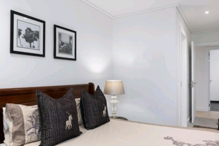 Per Night Central Southern Suburbs Luxury Leafy Village Neighborhood
