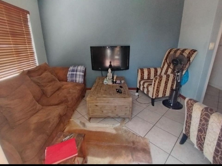Flat To Rent In Annlin