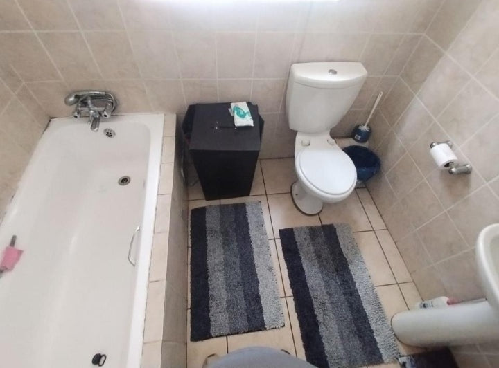 Flat To Rent In Annlin
