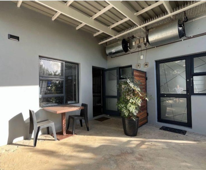 Flat To Rent In Door De Kraal