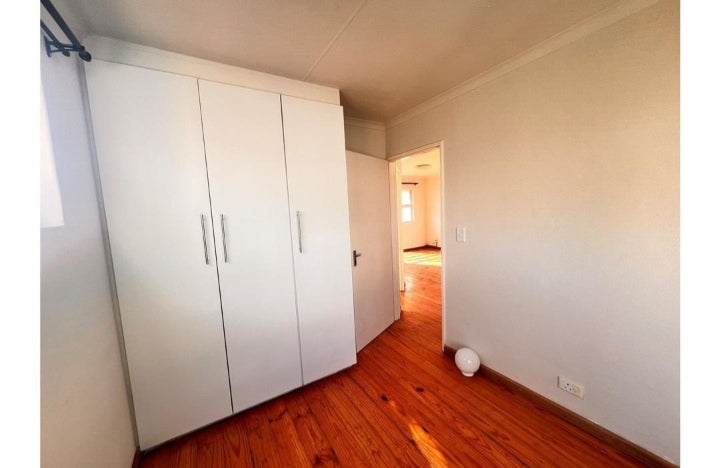 Flat To Rent In Morningside
