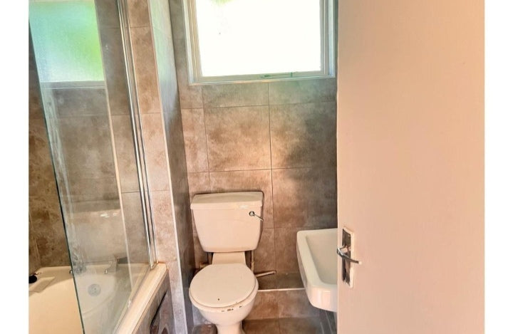 Flat To Rent In Morningside