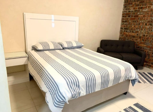 Flat To Rent In Woodstock