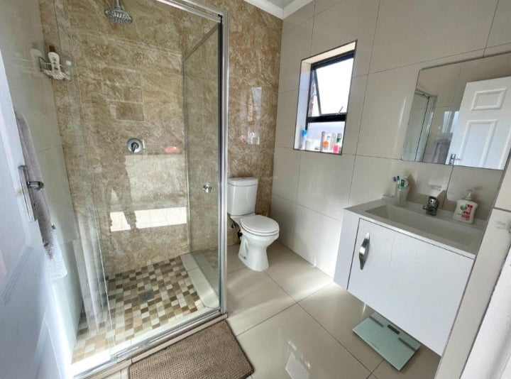 Flat To Rent In Woodstock