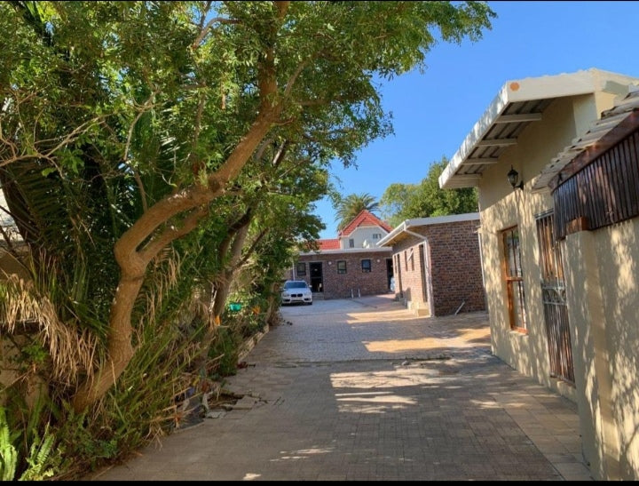 Flat To Rent In Woodstock