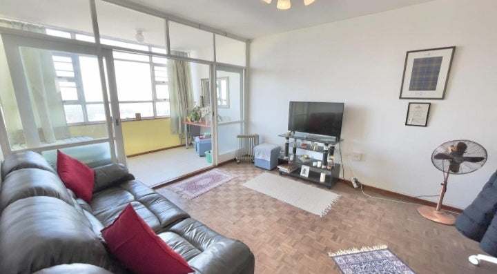 Flat To Rent In Goodwood Contral