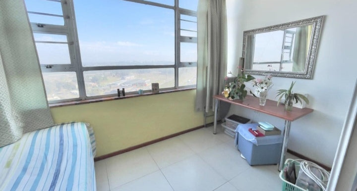 Flat To Rent In Goodwood Contral