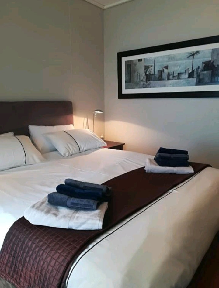 Per Night A310 Lagoon Beach Apartment & Spa