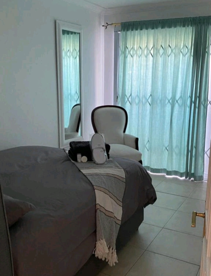 Per Night Bed and Breakfast Villa Livadia