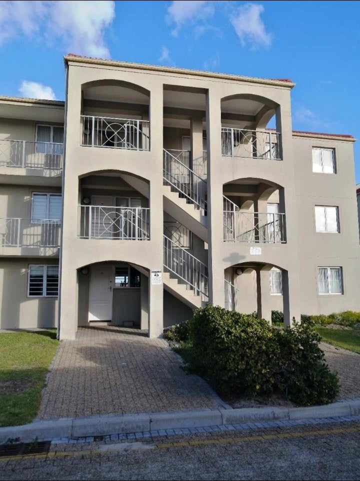 Flat To Rent In Muizenburg
