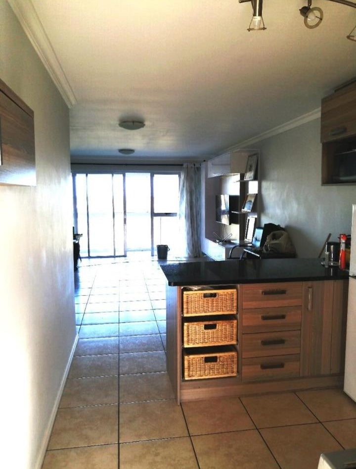 Flat To Rent In Muizenburg