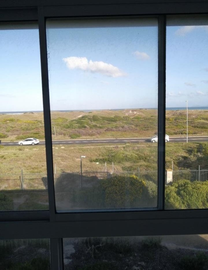 Flat To Rent In Muizenburg