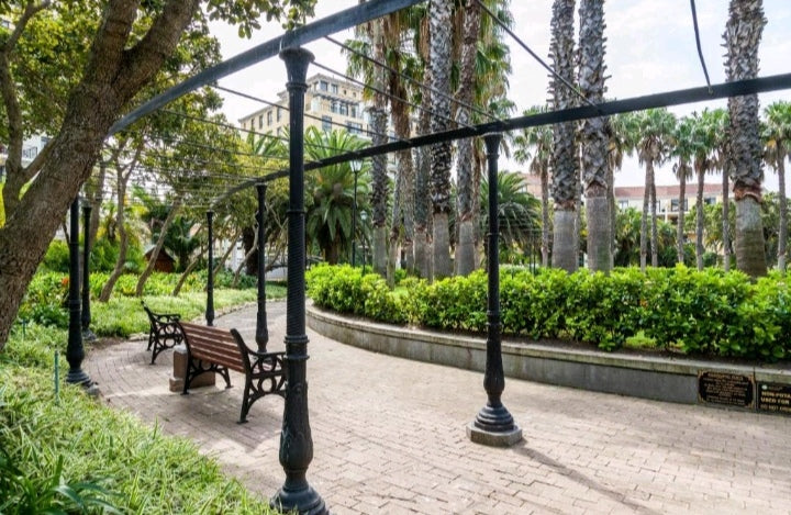 Per Night Island Club Hotel & Apartments