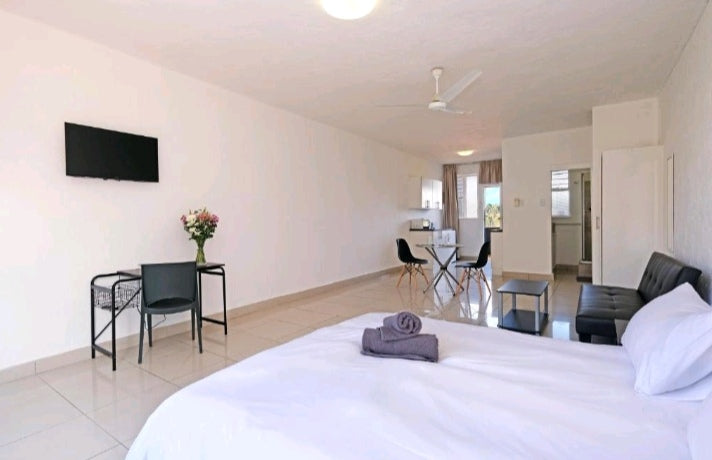 Per Night Inn & Out Sand ton Park