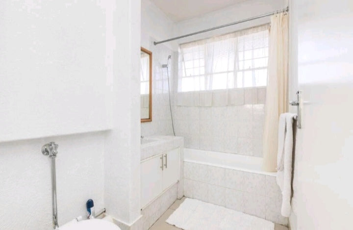 Per Night Inn & Out Sand ton Park